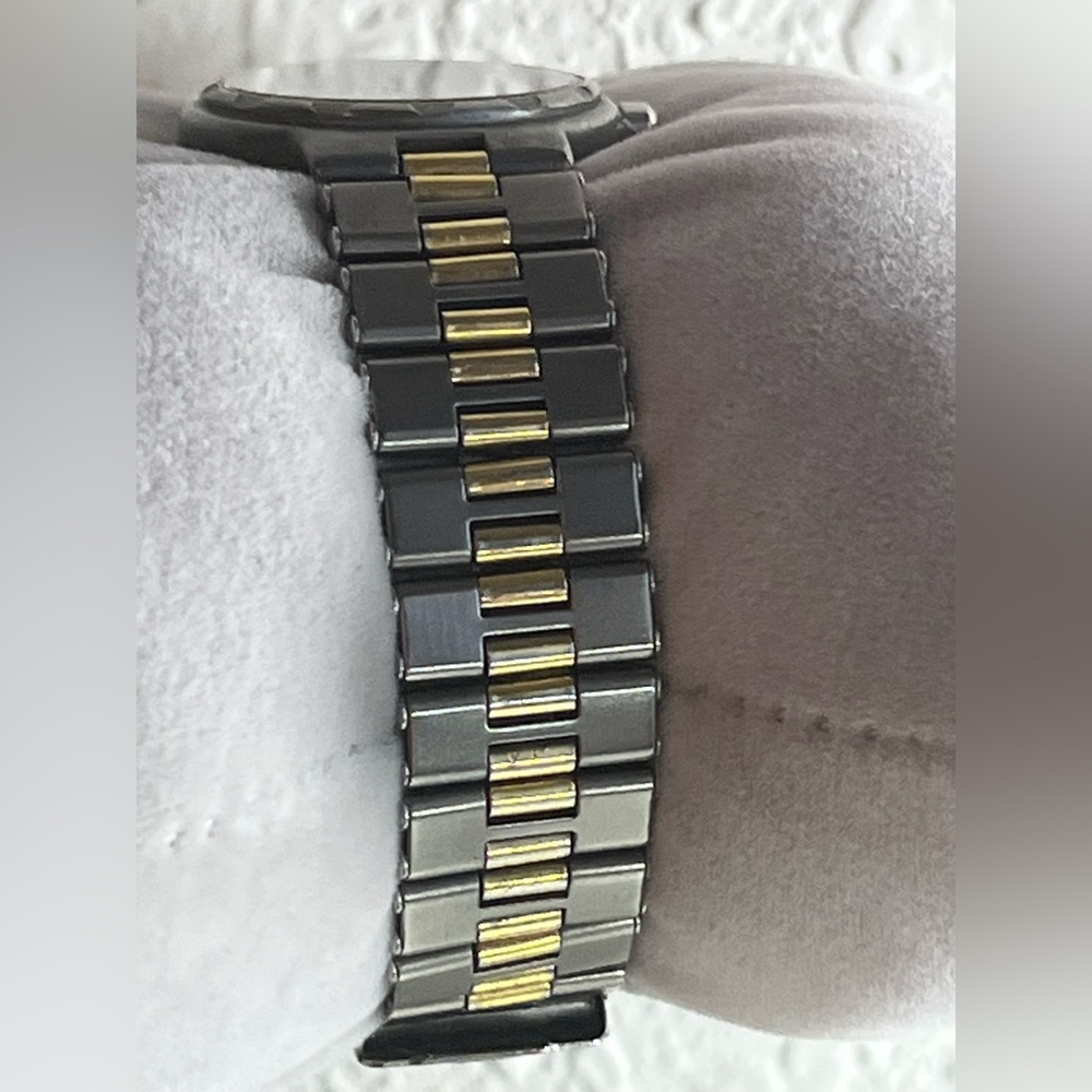 Longines Conquest Ti Quartz 1992 TITANIUM ladies watch. - Picture 6 of 14